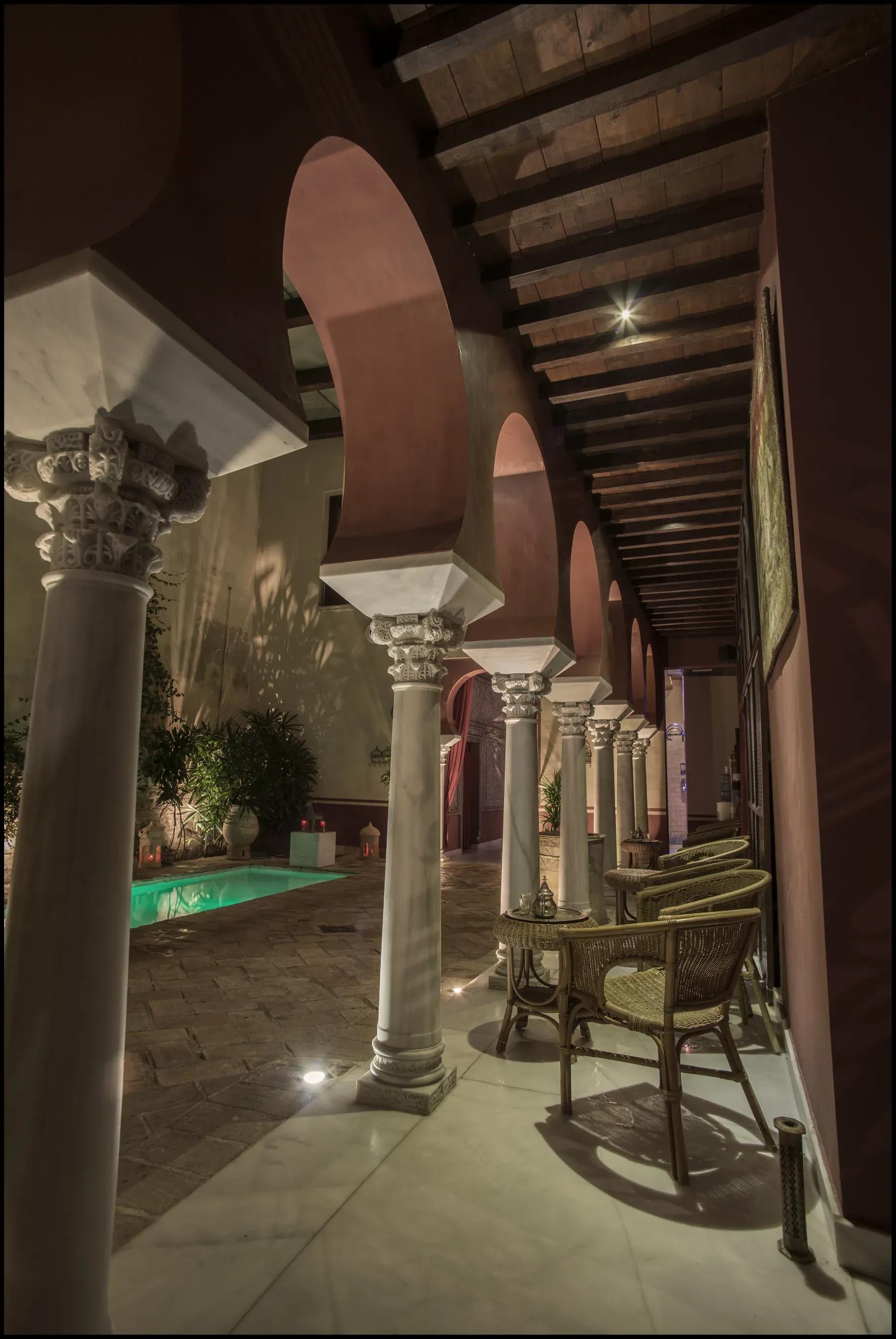 Arcos y columnas originales